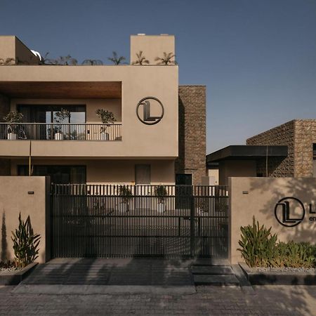Luxury Lofts Hotel Amritsar Buitenkant foto